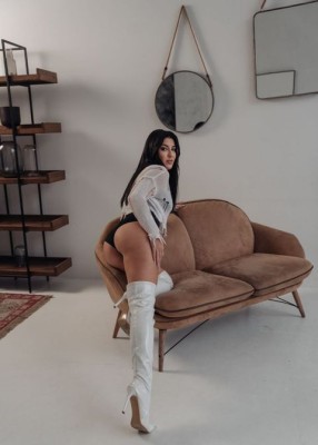 Проститутка Кира