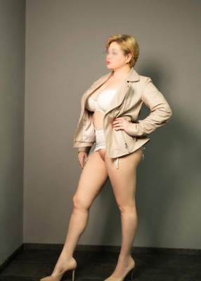 Проститутка Мадмуазель